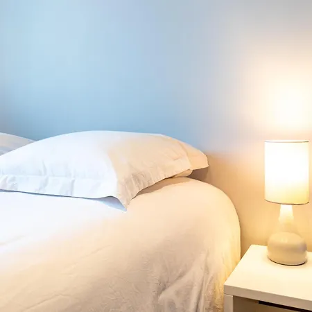 - Le 10 Appartement Annecy