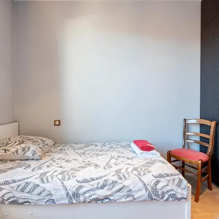 - Le 10 Appartement